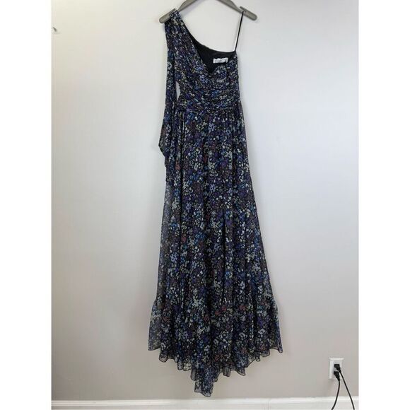 Floral One-Shoulder Maxi Dress - Picture 4 of 12